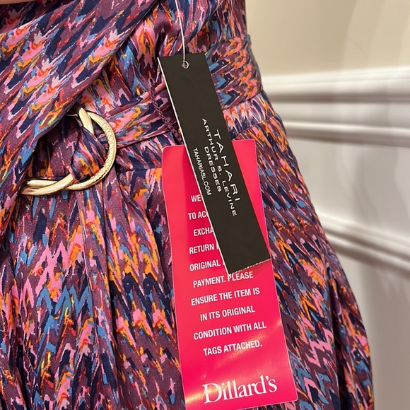 Tahari Arthur S. Levine Faux Wrap Long sleeve midi dress - Picture 5 of 6